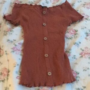 Orange/red lettuce shirt, stretchy.